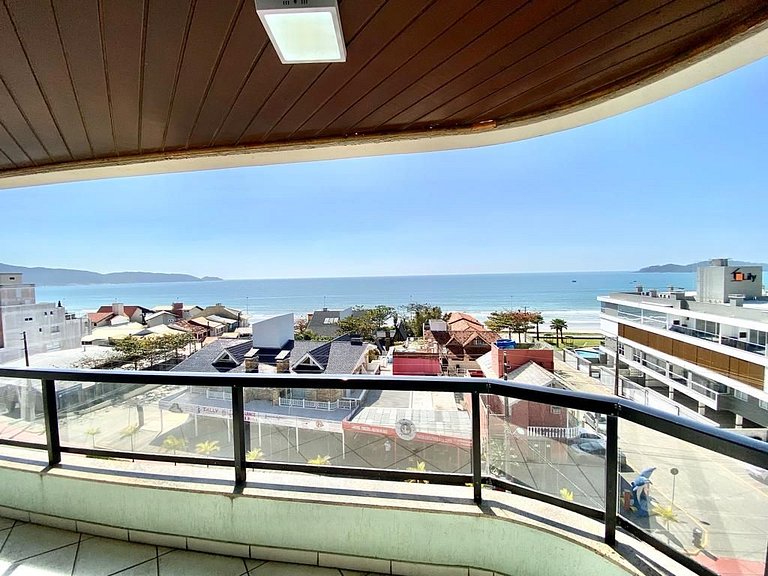 Cobertura 3 quartos para 8 pessoas, pertinho da praia !