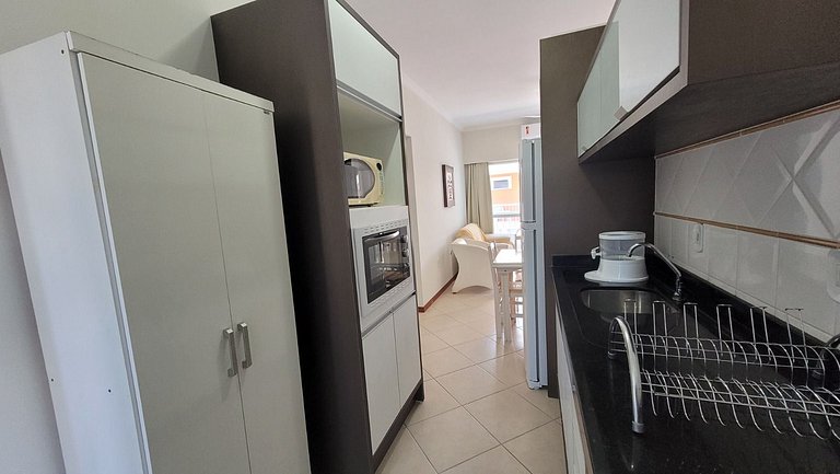 B720 - Apartamento 2 quartos em cond. com piscina