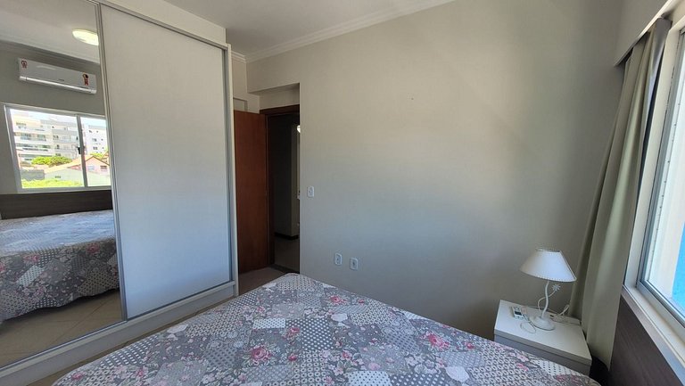 B720 - Apartamento 2 quartos em cond. com piscina