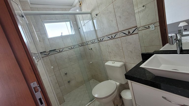 B720 - Apartamento 2 quartos em cond. com piscina