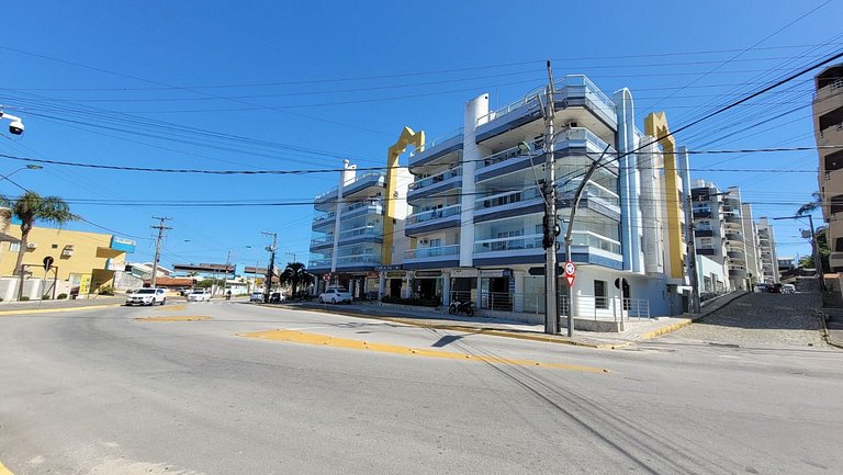 B127- Apto Vista Mar p/ 9 pessoas em Bombinhas SC