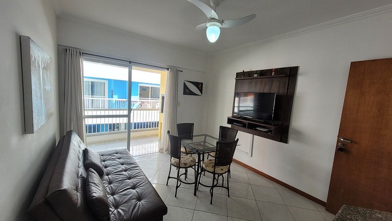 B103 - Apto para 05 pessoas em Bombinhas + piscina