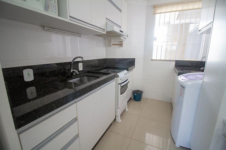 B791 - Apartamento econômico na praia de Bombas