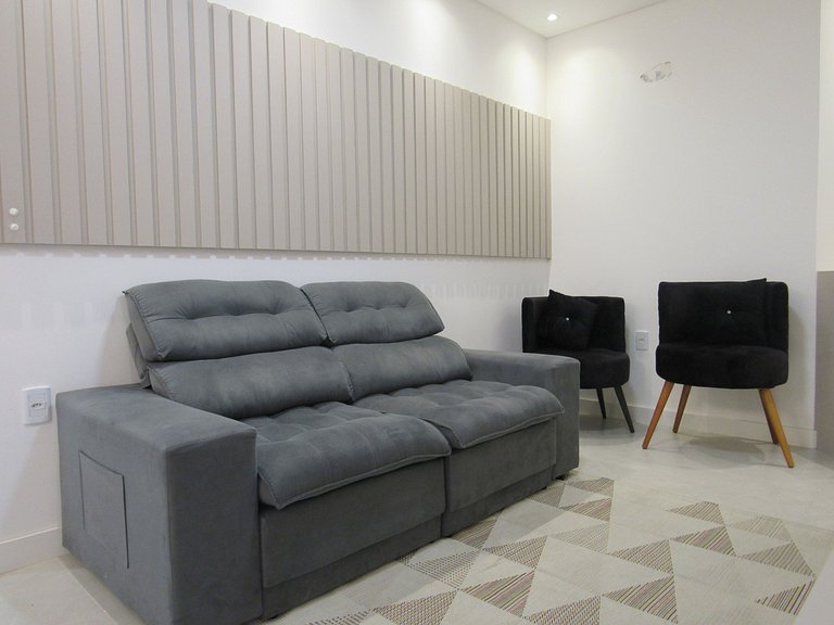 B058 - Apto luxuoso em Bombas para 06 pessoas