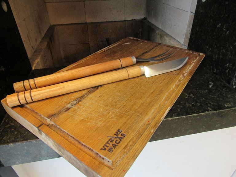 B058 - Apto luxuoso em Bombas para 06 pessoas