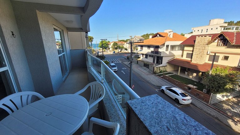 B777 - Apartamento para 5 pessoas em Bombinhas SC