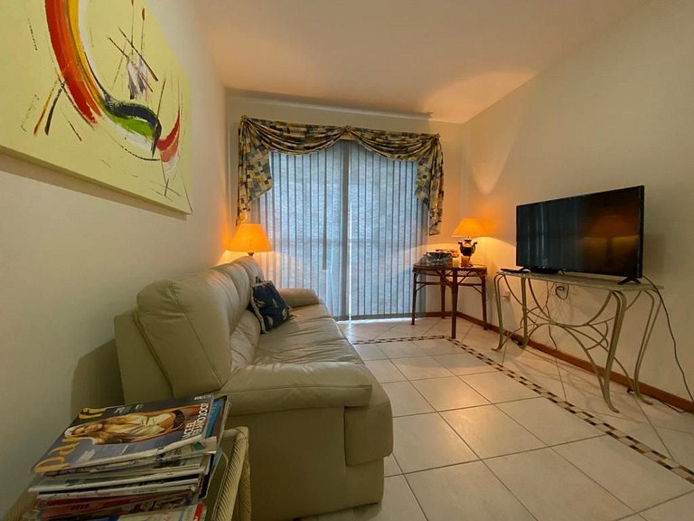 B127- Apto Vista Mar p/ 9 pessoas em Bombinhas SC