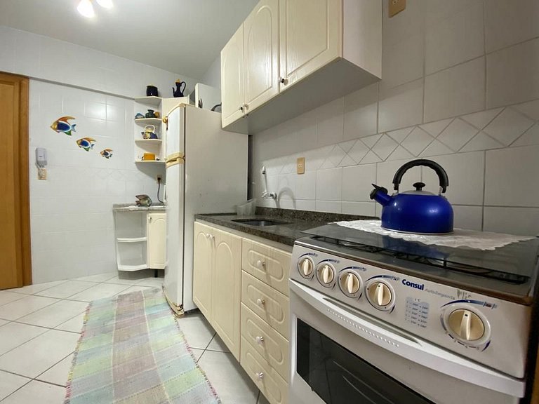 B127- Apto Vista Mar p/ 9 pessoas em Bombinhas SC