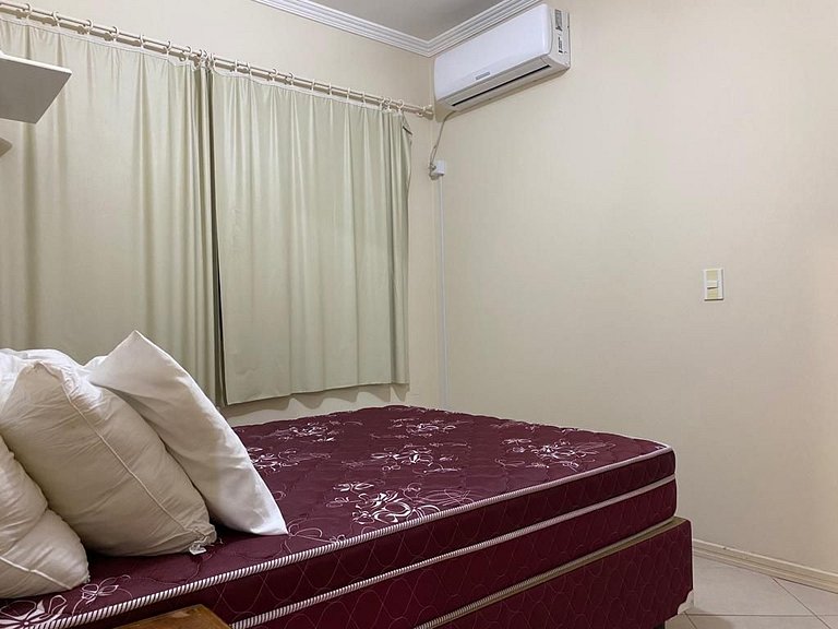 Depto 1 habitacion econômico en Bombinhas cerca de la playa!