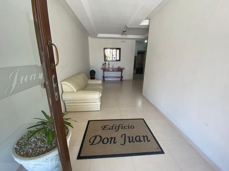 B914 - Apto 02 quartos para 7 pessoas perto do mar