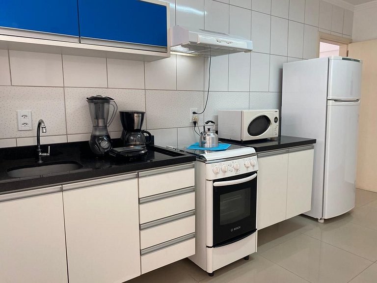 B914 - Apto 02 quartos para 7 pessoas perto do mar