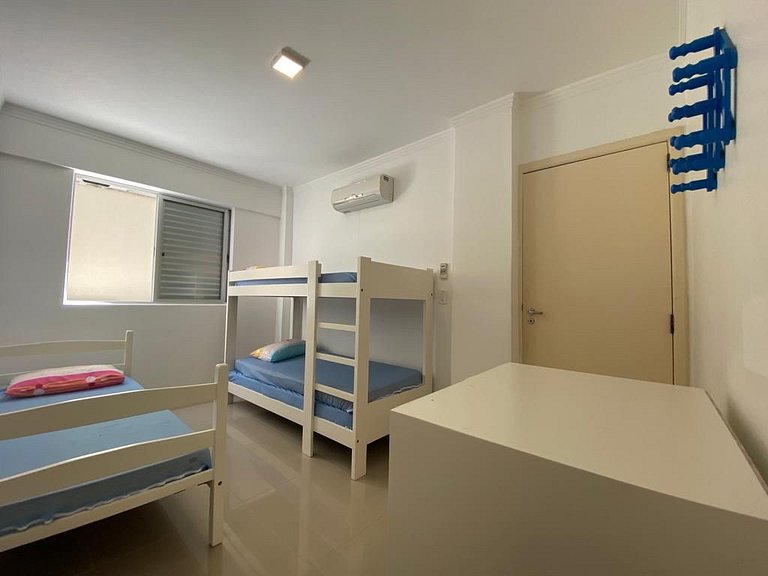 B914 - Apto 02 quartos para 7 pessoas perto do mar