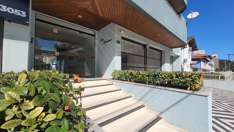 B070 - Apto 2 quartos para 6 pessoas em Bombinhas