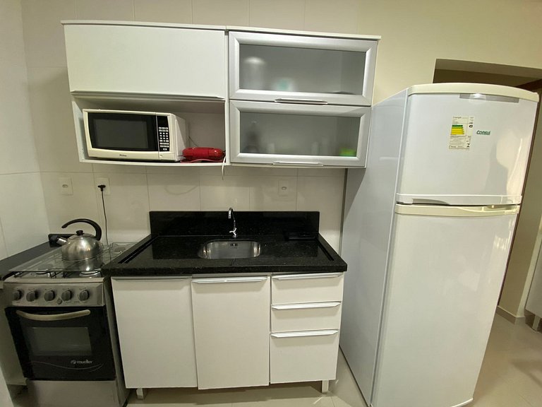 B778 - Apto próx. do mar p/ 5 pessoas em Bombas SC