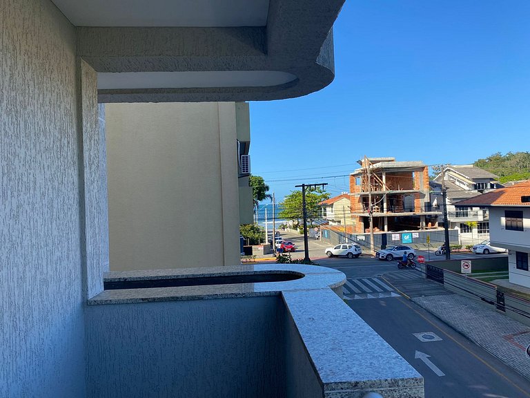 B777 - Apartamento para 5 pessoas em Bombinhas SC