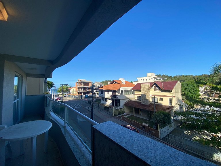 B777 - Apartamento para 5 pessoas em Bombinhas SC