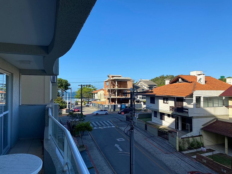 B777 - Apartamento para 5 pessoas em Bombinhas SC