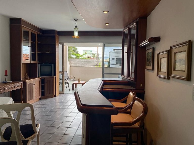 B916 - Apto 03 quartos para 7 pessoas perto do mar