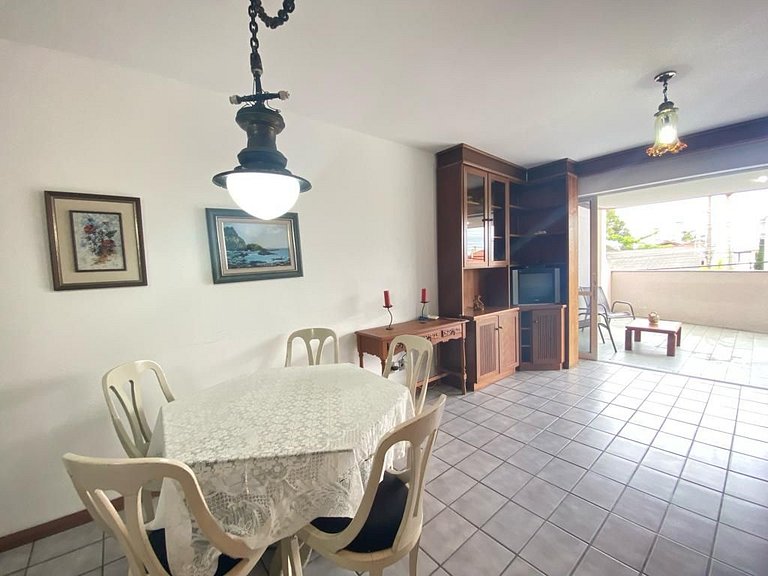 B916 - Apto 03 quartos para 7 pessoas perto do mar