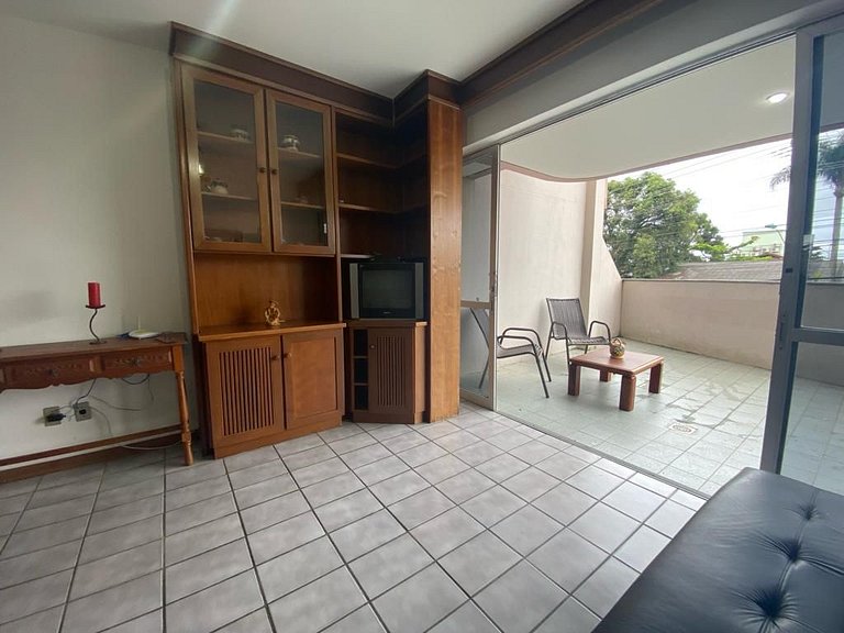 B916 - Apto 03 quartos para 7 pessoas perto do mar