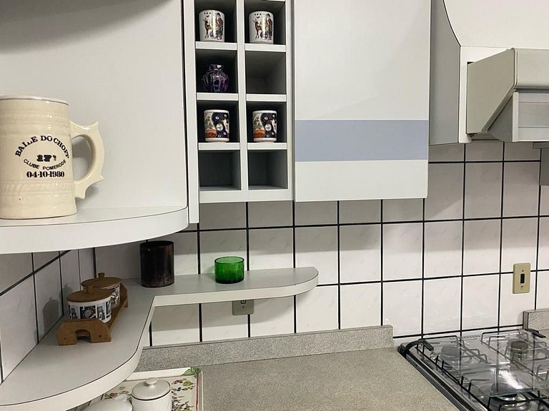 B916 - Apto 03 quartos para 7 pessoas perto do mar