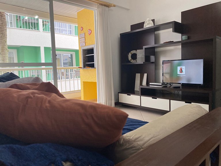 B719 - Apto para 06 pessoas com piscina perto da praia