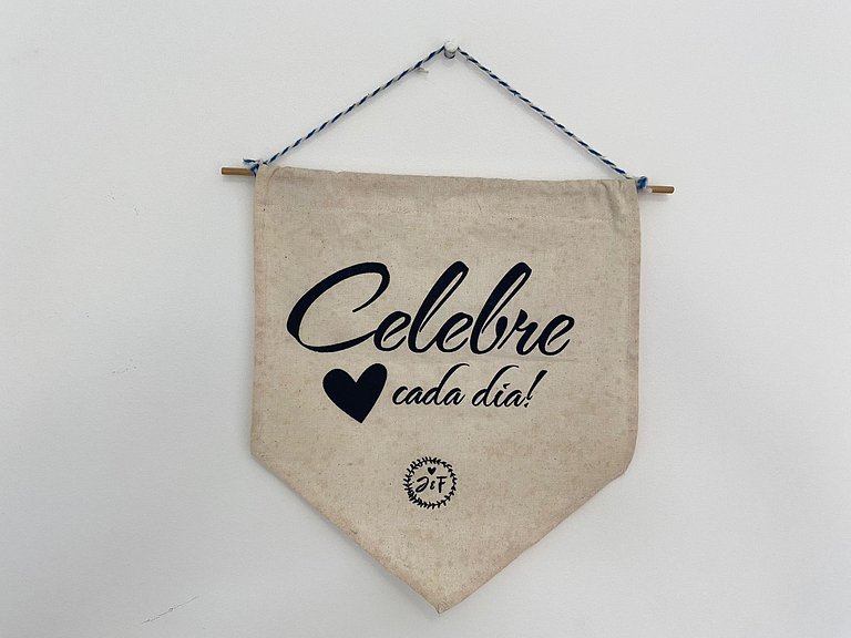 B719 - Apto para 06 pessoas com piscina perto da praia