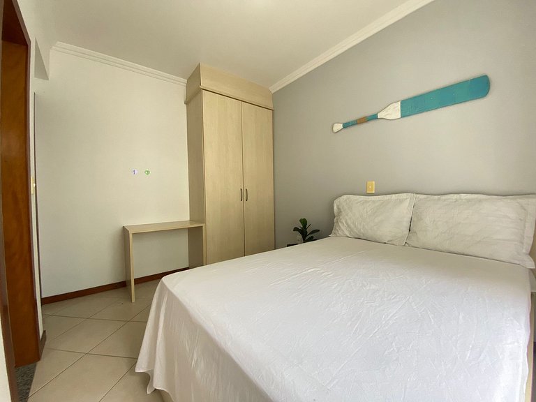 B719 - Apto para 06 pessoas com piscina perto da praia