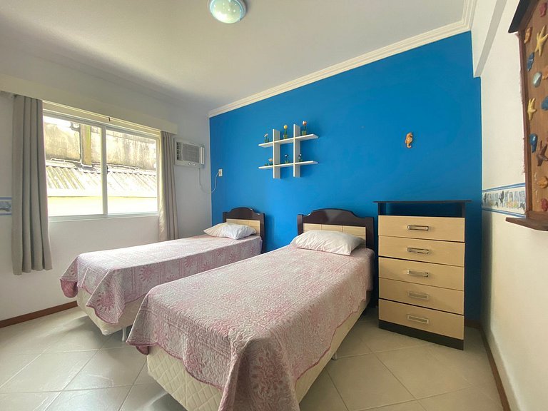 B782 - Apto 02 quartos para 05 pessoas com piscina