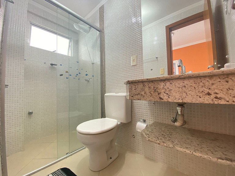 B782 - Apto 02 quartos para 05 pessoas com piscina