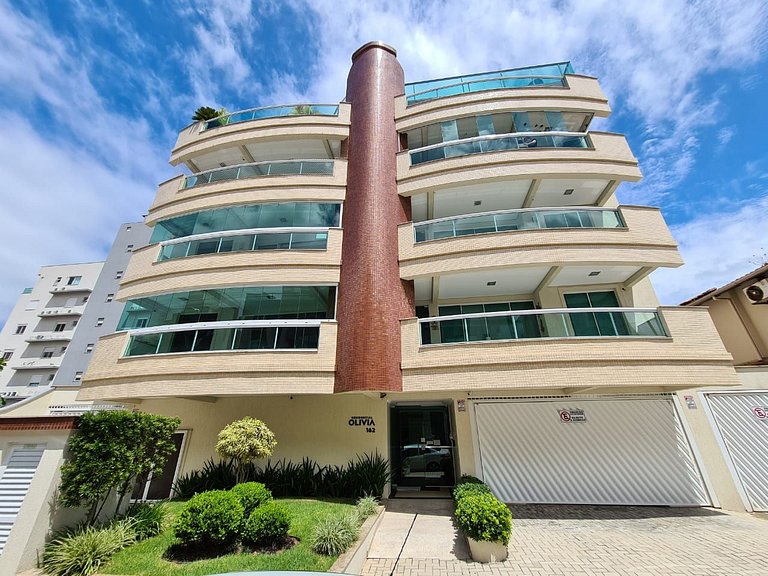 B931 Apto 3 quartos p/ 7 pessoas em Bombinhas SC