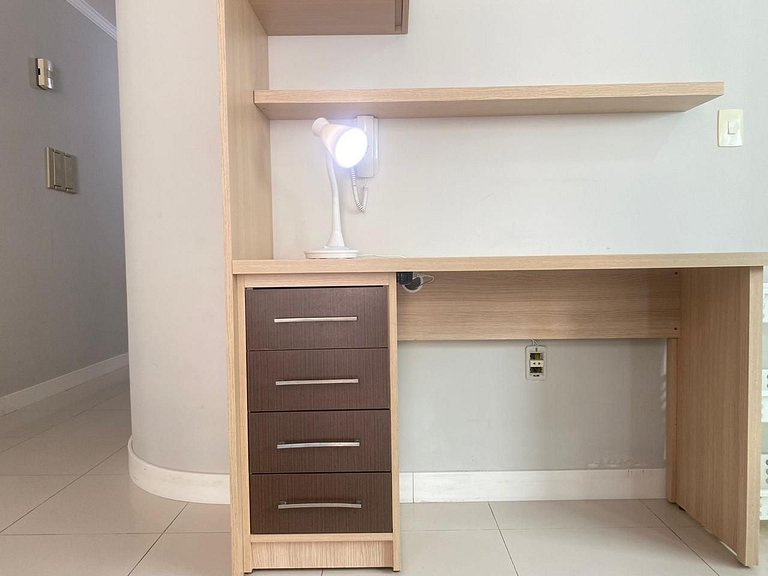 B111 - Apto 02 quartos perto do mar em Bombas - SC