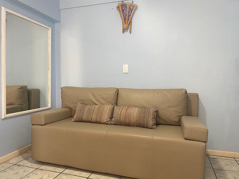 B479 - Apto 2 quartos c/vista mar na Av de Bombas