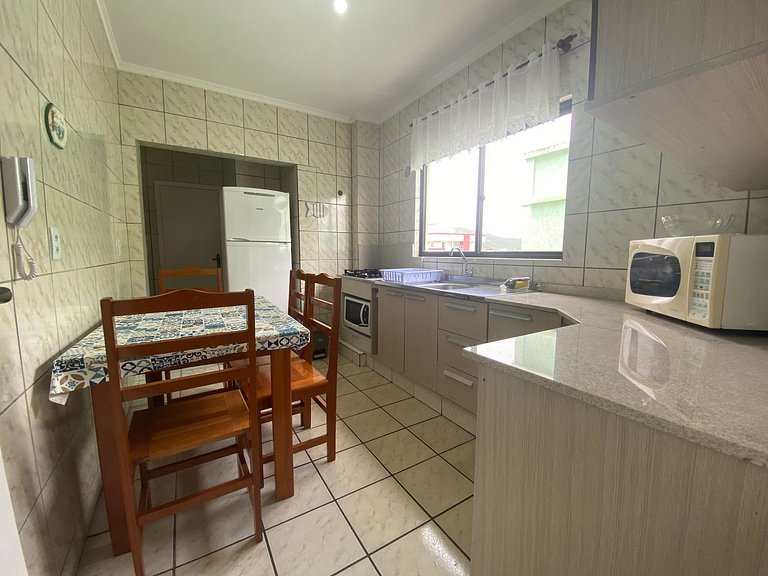 B479 - Apto 2 quartos c/vista mar na Av de Bombas