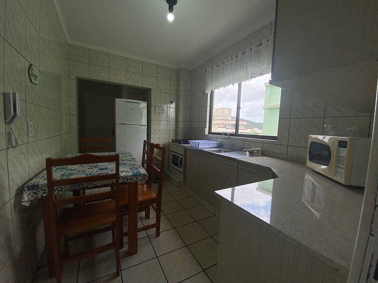 B479 - Apto 2 quartos c/vista mar na Av de Bombas