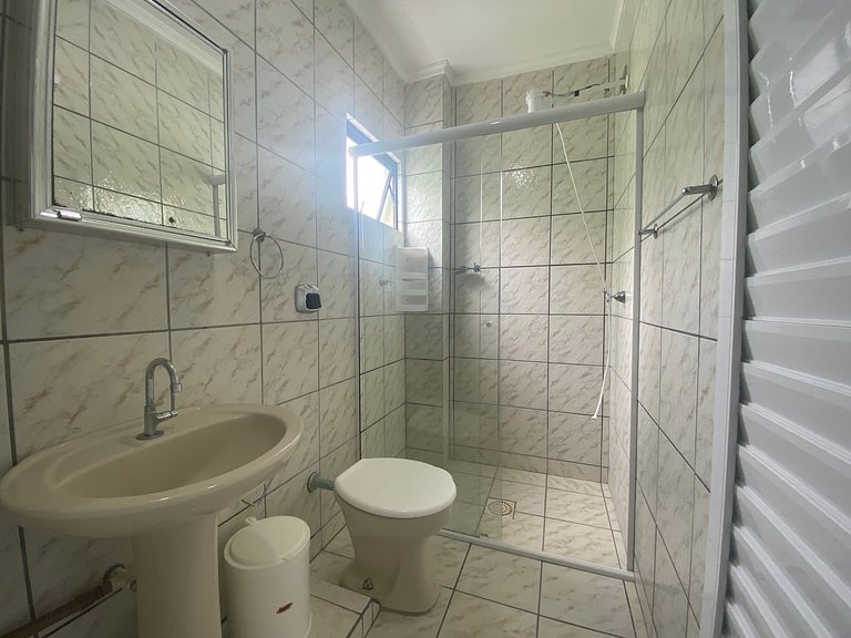 B479 - Apto 2 quartos c/vista mar na Av de Bombas