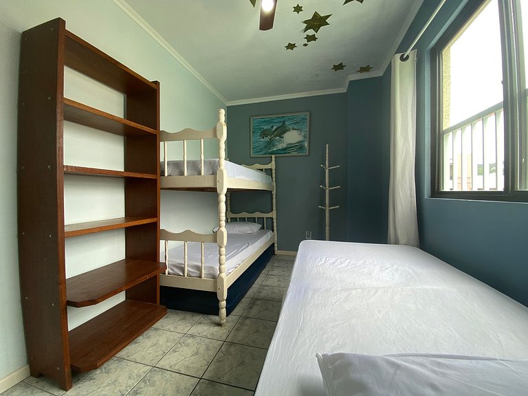 B479 - Apto 2 quartos c/vista mar na Av de Bombas