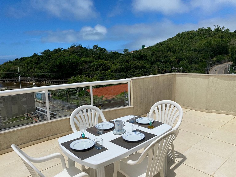 B039 - Cobertura duplex com vista e perto do mar