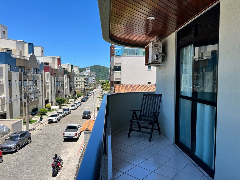 Apto novo com 2 quartos perto do mar para até 06 pessoas !!