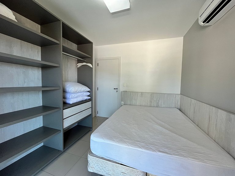 Apto novo com 2 quartos perto do mar para até 06 pessoas !!