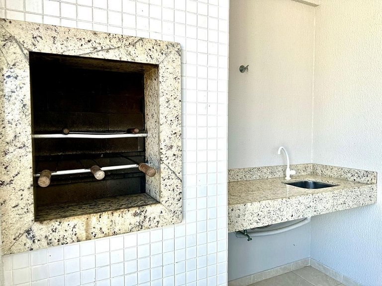 B112 Apto 02 quartos p/ 05 pessoas em Bombinhas SC