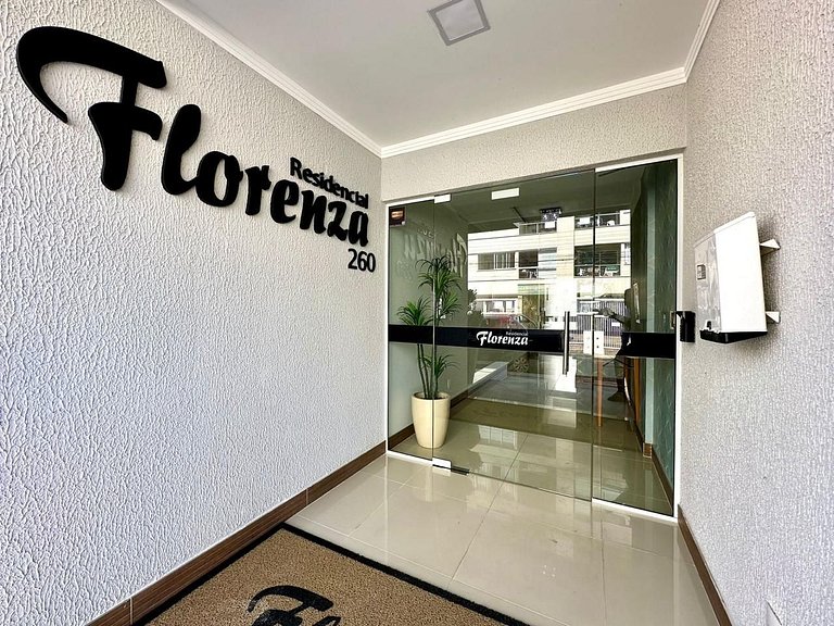 B112 Apto 02 quartos p/ 05 pessoas em Bombinhas SC