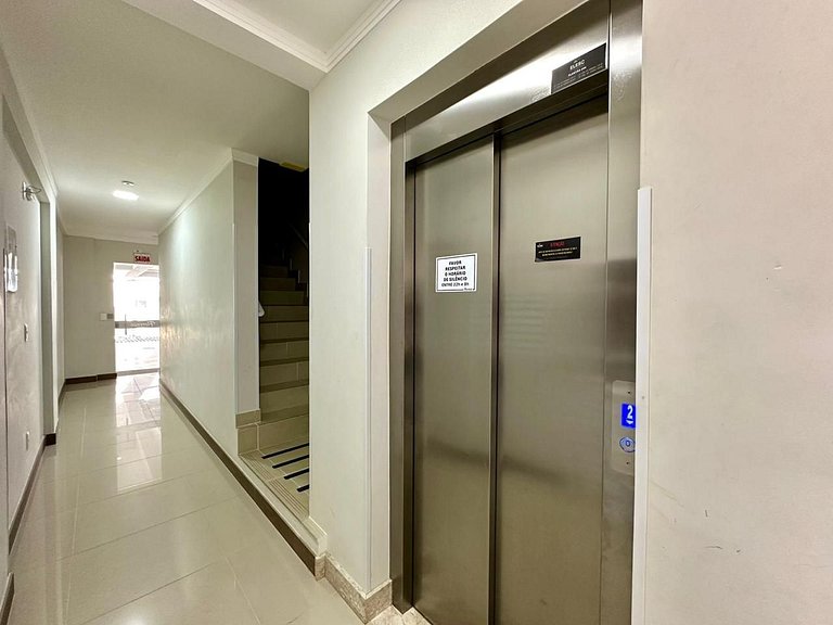 B112 Apto 02 quartos p/ 05 pessoas em Bombinhas SC