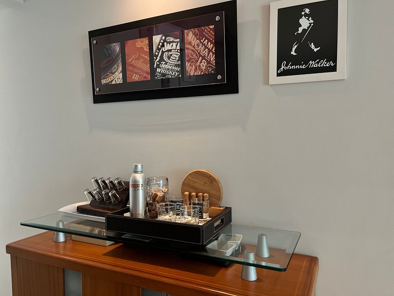 B931 Apto 3 quartos p/ 7 pessoas em Bombinhas SC