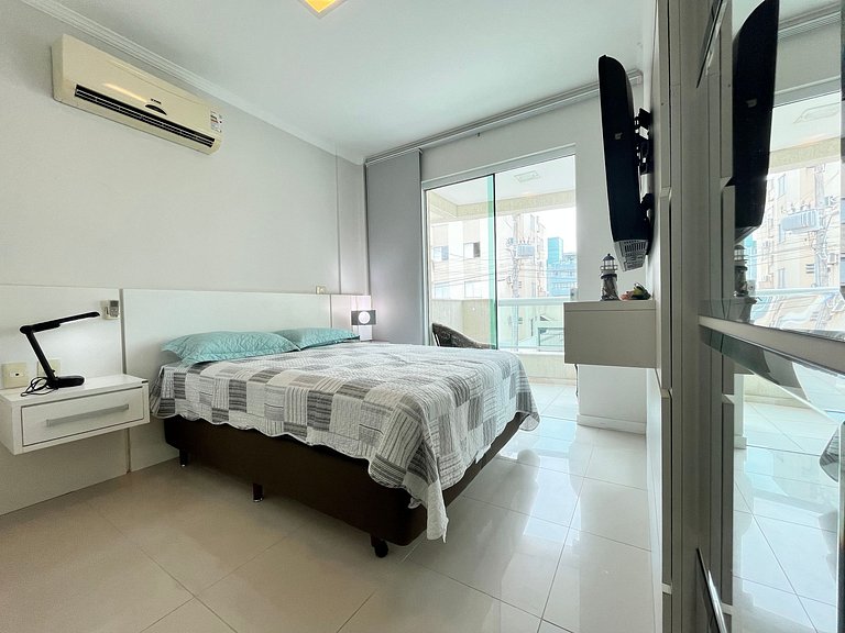 B931 Apto 3 quartos p/ 7 pessoas em Bombinhas SC