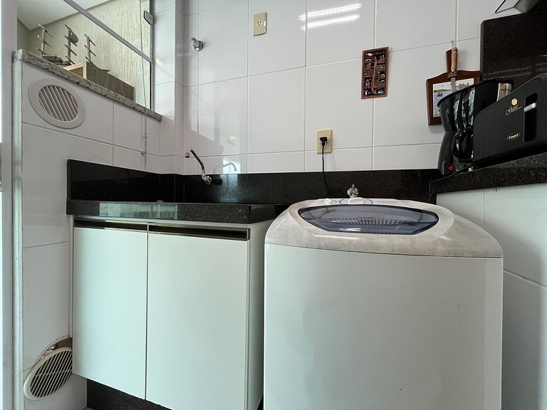 B931 Apto 3 quartos p/ 7 pessoas em Bombinhas SC