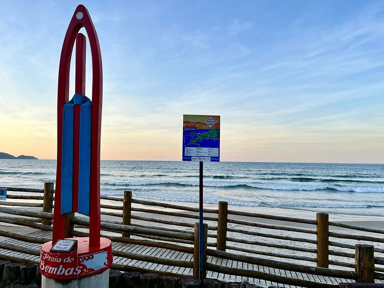 Apto novo com 2 quartos perto do mar para até 06 pessoas !!