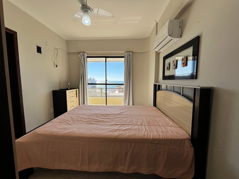 B378 - Apto p/ 06 pessoas perto da praia em Bombas