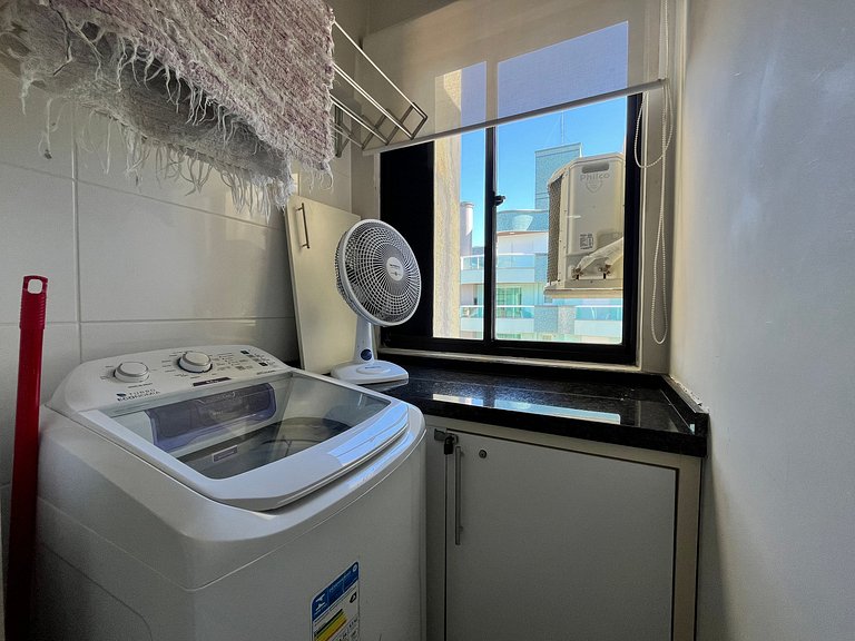 B378 - Apto p/ 06 pessoas perto da praia em Bombas