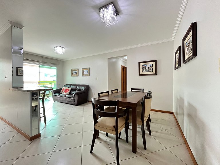 B956 - Apartamento 2 quartos p/6 pessoas em Bombas